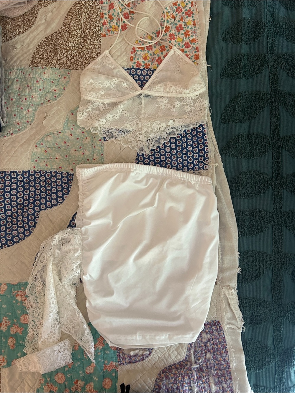 SHEIN White Lace Bralette and Half Slip Set